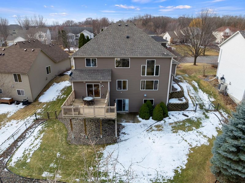 6785 Wildflower Dr S, Cottage Grove, MN 55016