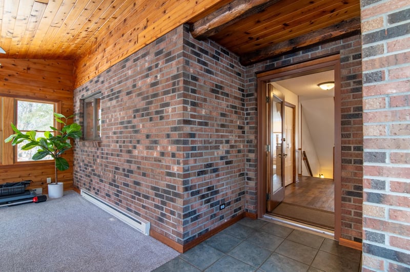W12463 820th Ave, River Falls, WI 54022