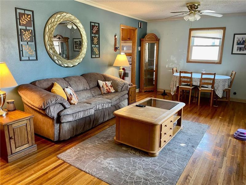 118 2nd Ave NW, Faribault, MN 55021