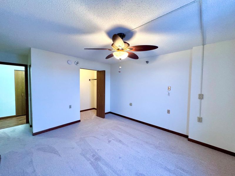 7600 Golden Valley Rd #502, Golden Valley, MN 55427