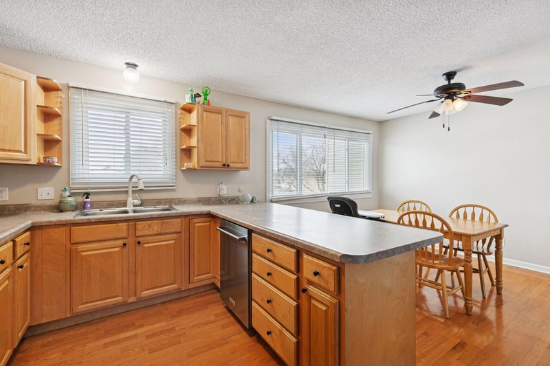 708 Heritage Way, Farmington, MN 55024