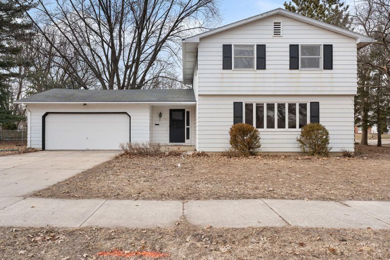 400 17th St SW, Austin, MN 55912