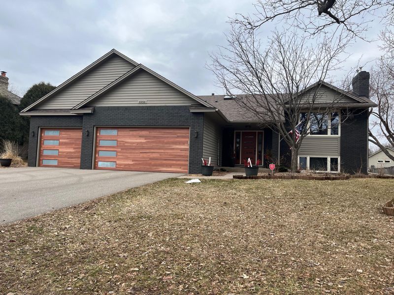 6956 Sand Ridge Rd, Eden Prairie, MN 55346
