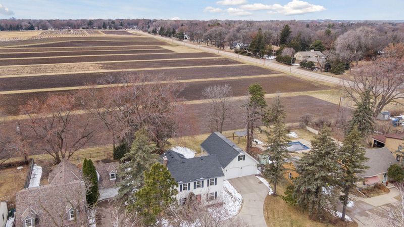 1893 Snelling Ave N, Falcon Heights, MN 55113