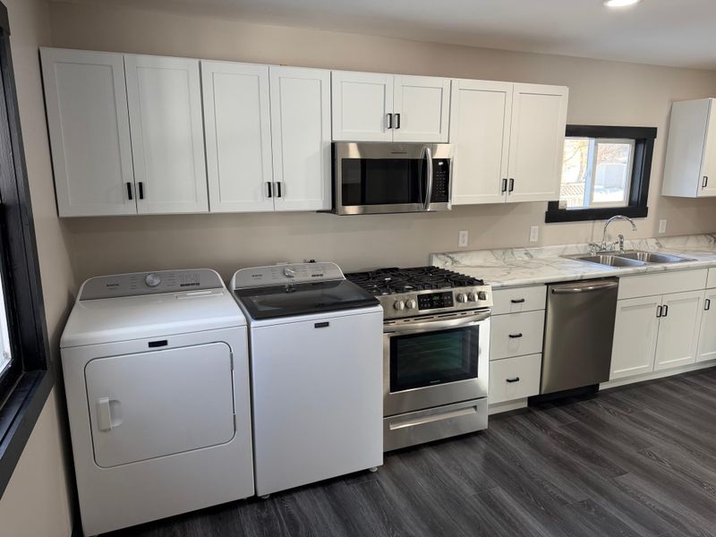 203 Trott Ave SE, Willmar, MN 56201