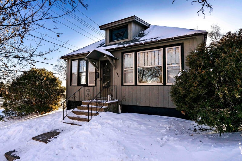 619 N 18th Ave E, Duluth, MN 55812