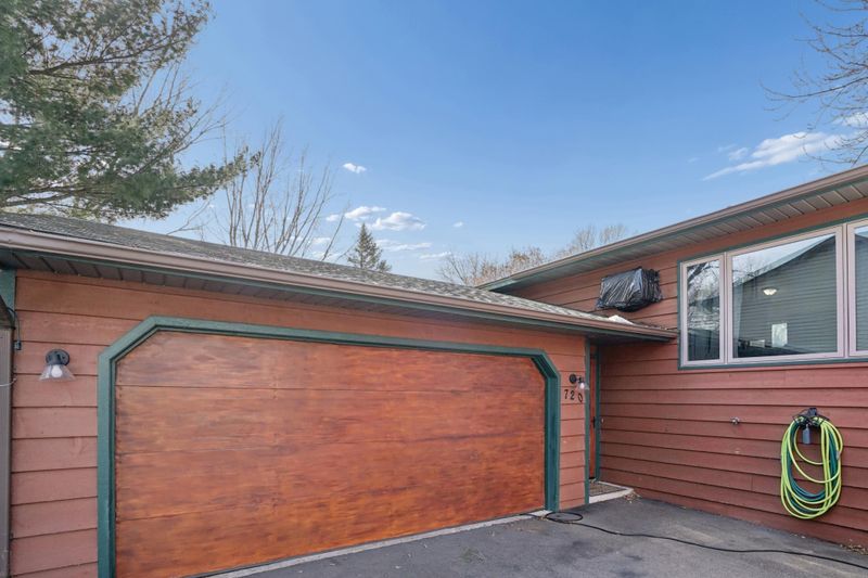 720 12th St N, Sauk Rapids, MN 56379