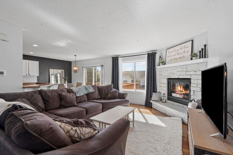 495 Pleasant Ct, Chaska, MN 55318