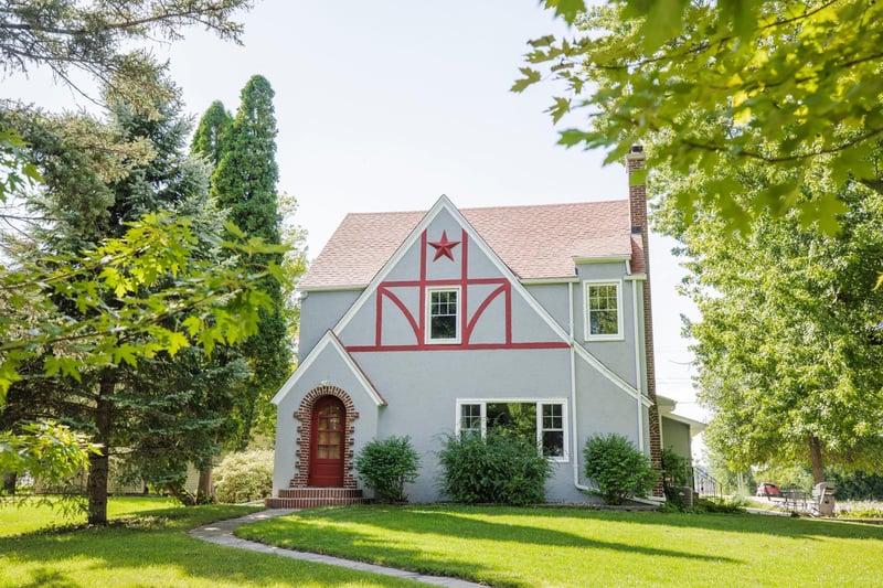 201 2nd St W, Chokio, MN 56221