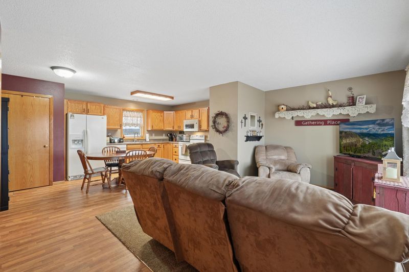 945 187th St, Dresser, WI 54009