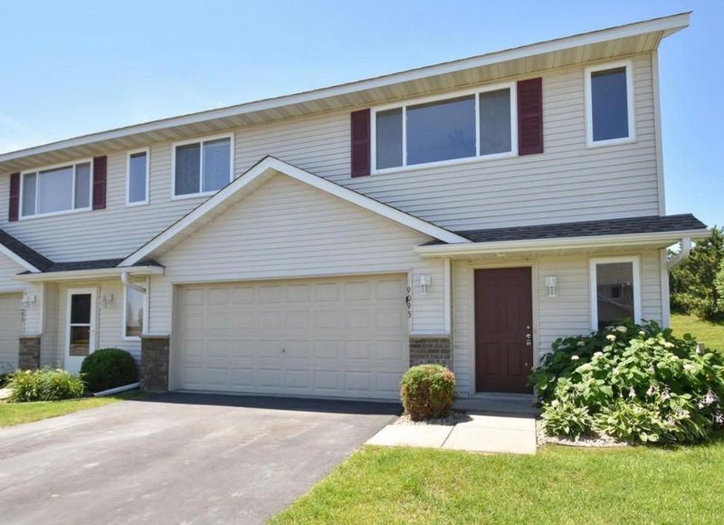 9093 Goodrich Dr, Monticello, MN 55362