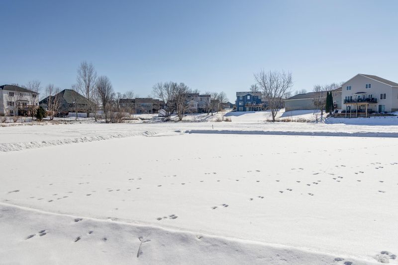 2484 Briar Oakes Blvd, Monticello, MN 55362