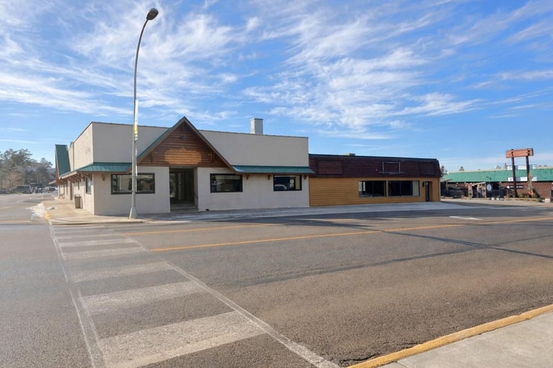 601 Minnesota Ave W #Entire Bldg, Walker, MN 56484