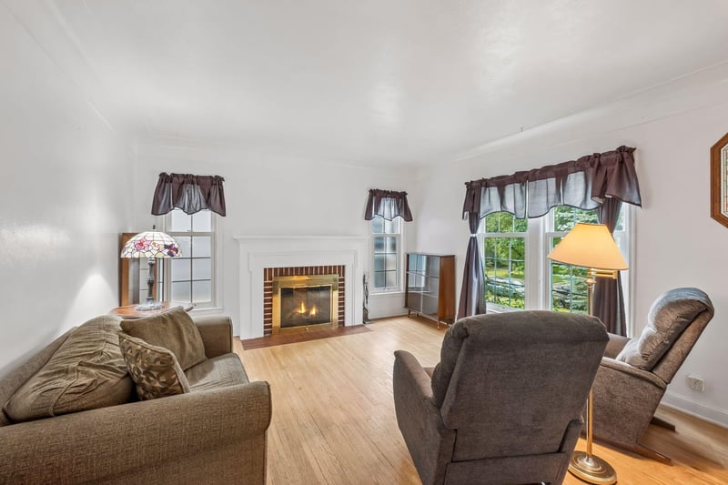 671 Como Ave, Saint Paul, MN 55103