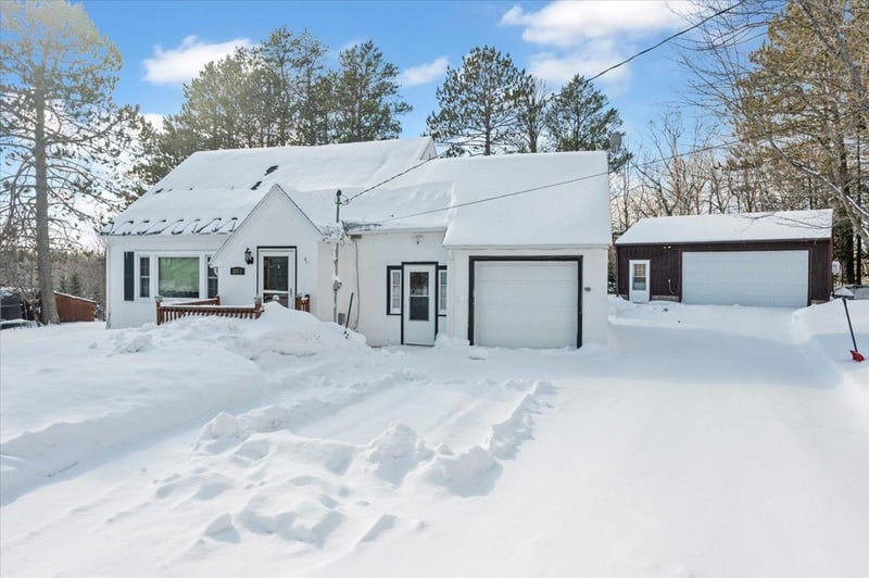3711 Alexander Rd, Hermantown, MN 55811