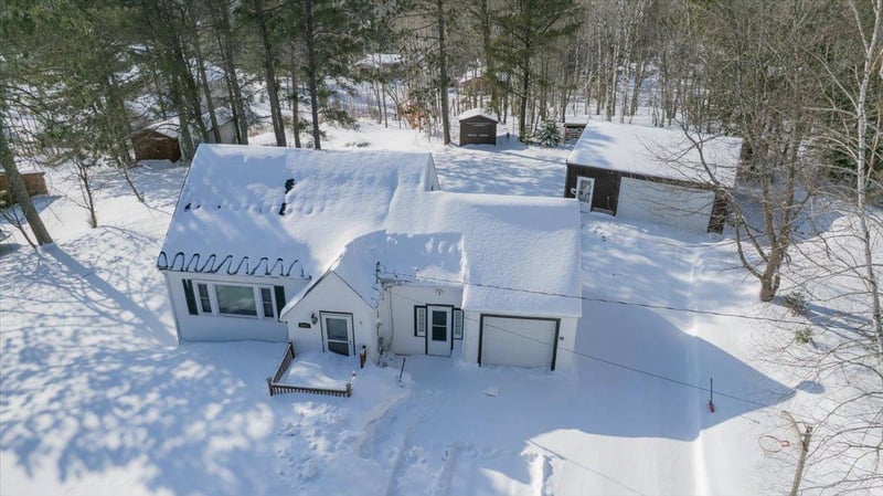3711 Alexander Rd, Hermantown, MN 55811