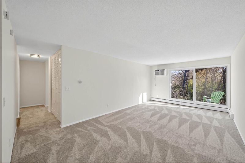 181 Little Canada Rd E #219, Little Canada, MN 55117
