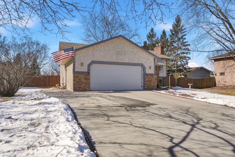 13214 Davenport St NE, Blaine, MN 55449