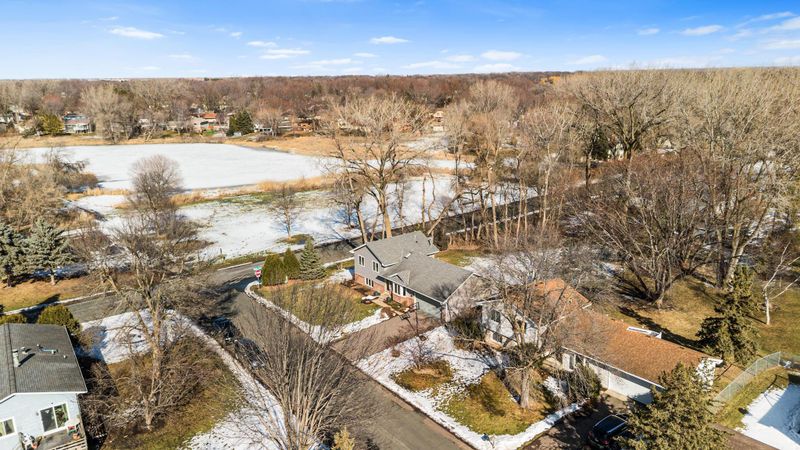 6340 Larch Ln N, Maple Grove, MN 55369