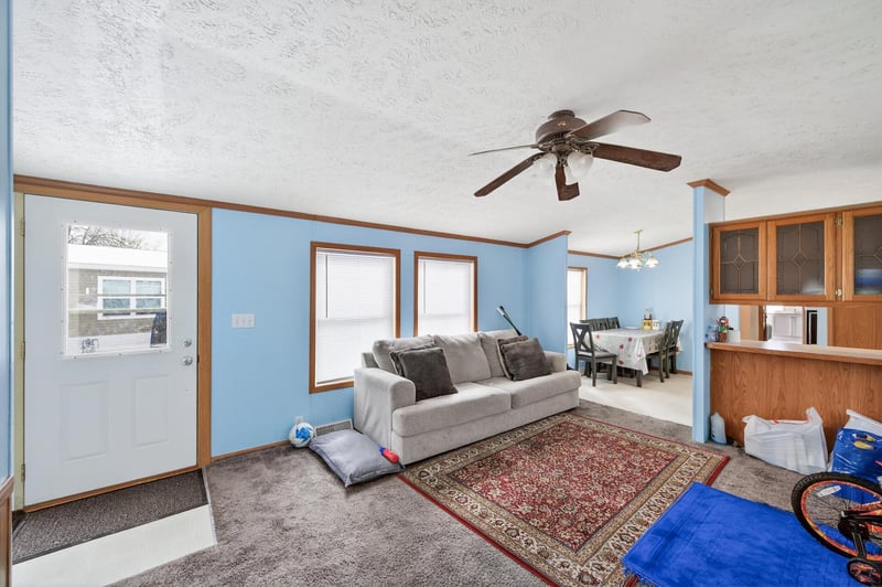 3234 NE 89th Dr NE, Blaine, MN 55449