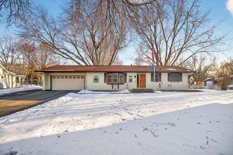 10729 103rd Pl N, Maple Grove, MN 55369