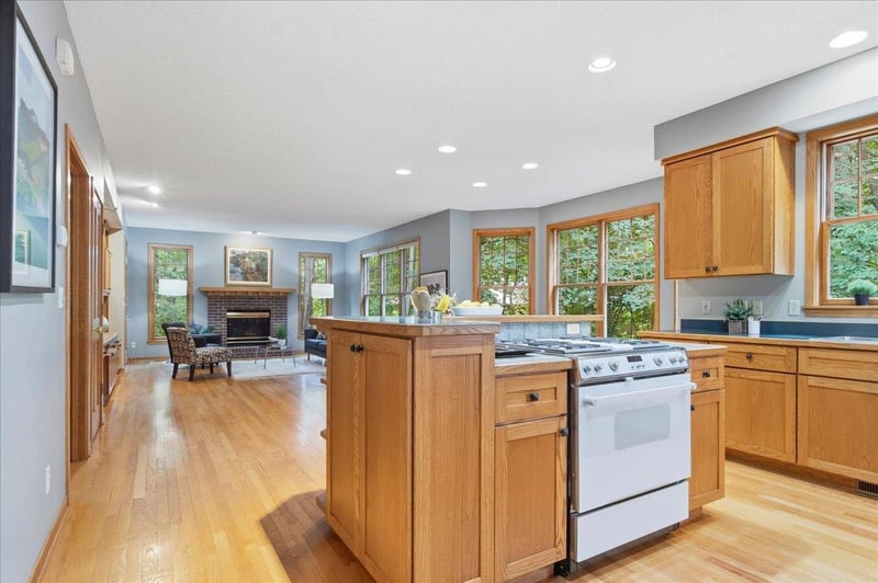 1009 Greenleaf Ct, Northfield, MN 55057