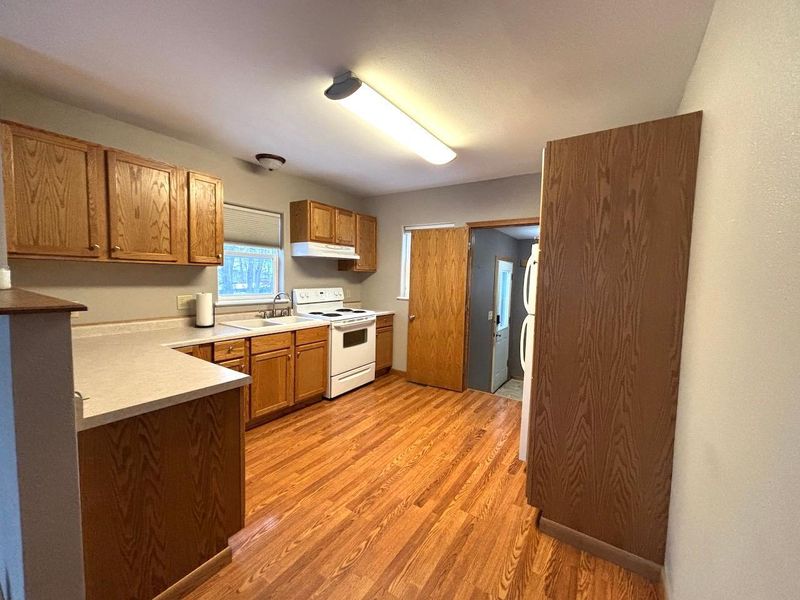 225 Kneale Ave N, Thief River Falls, MN 56701