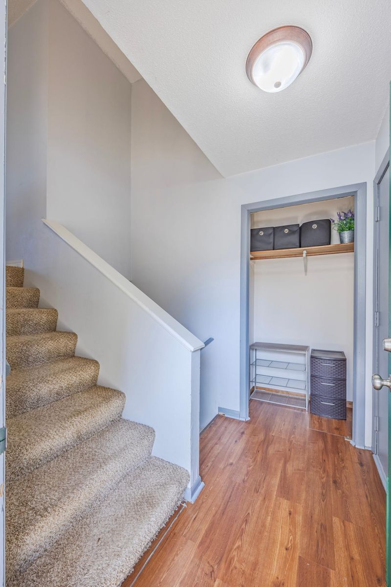 10520 Unity St NW, Coon Rapids, MN 55433
