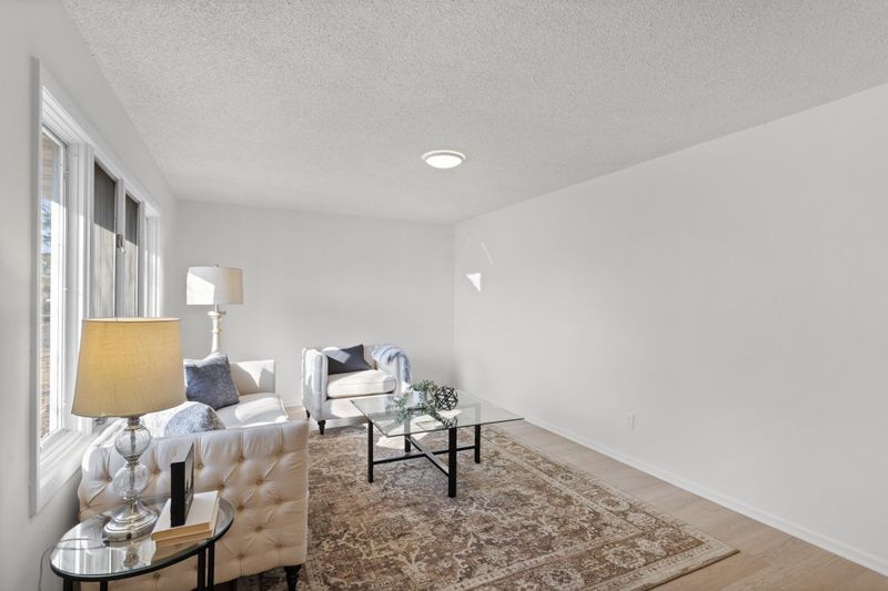 13803 Underclift St NW, Andover, MN 55304