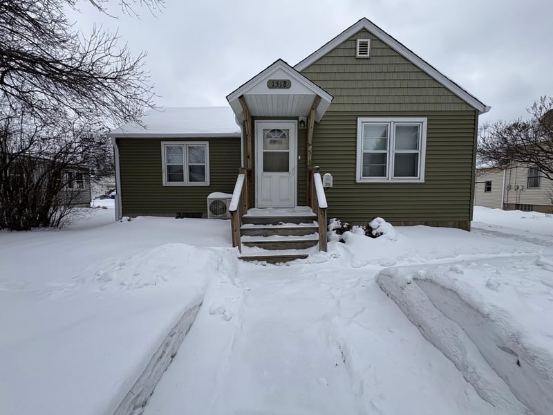 1518 10th St S, Virginia, MN 55792