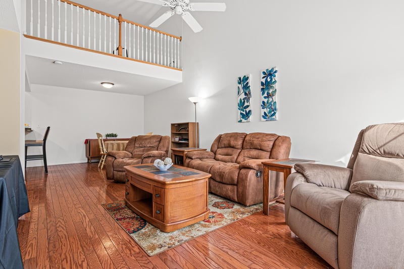 8958 Pheasant Ln, Saint Bonifacius, MN 55375