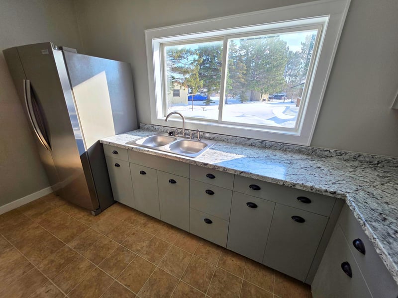 52 Garden Cir, Babbitt, MN 55706