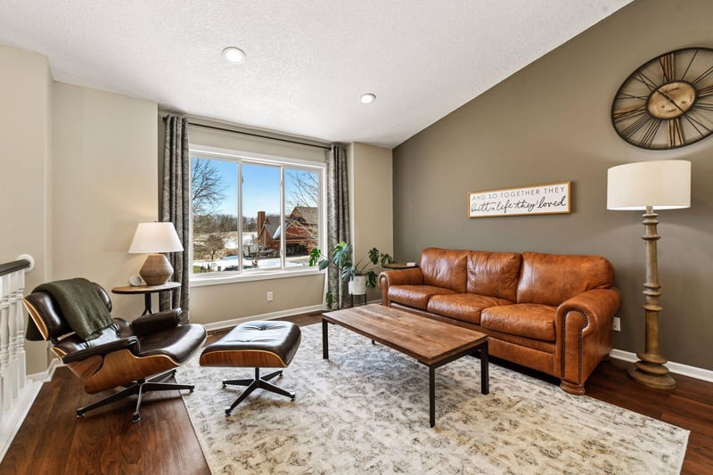 3175 Aspen Ave, Maple Plain, MN 55359