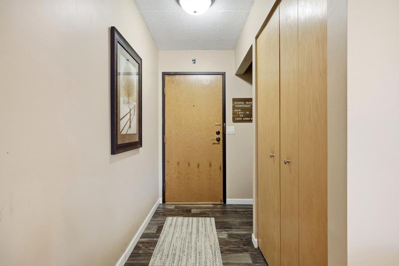 105 3rd St N #208, Moorhead, MN 56560