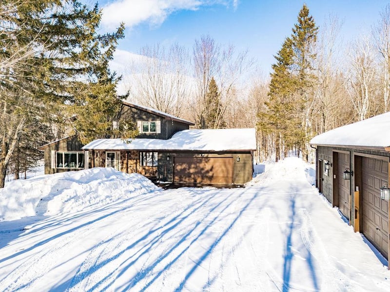 421 Saint Louis River Rd, Duluth, MN 55810