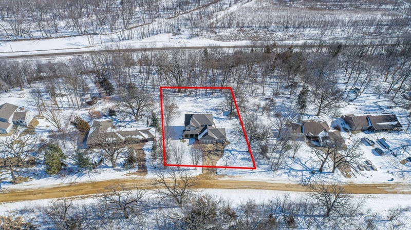 624 Ridge Rd, Henderson, MN 56044