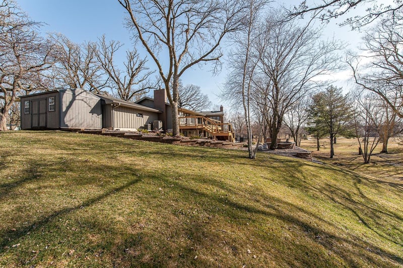 701 4th St SW, Austin, MN 55912