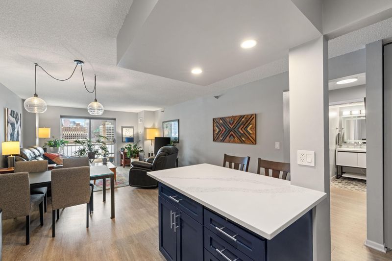 401 S 1st St #816, Minneapolis, MN 55401