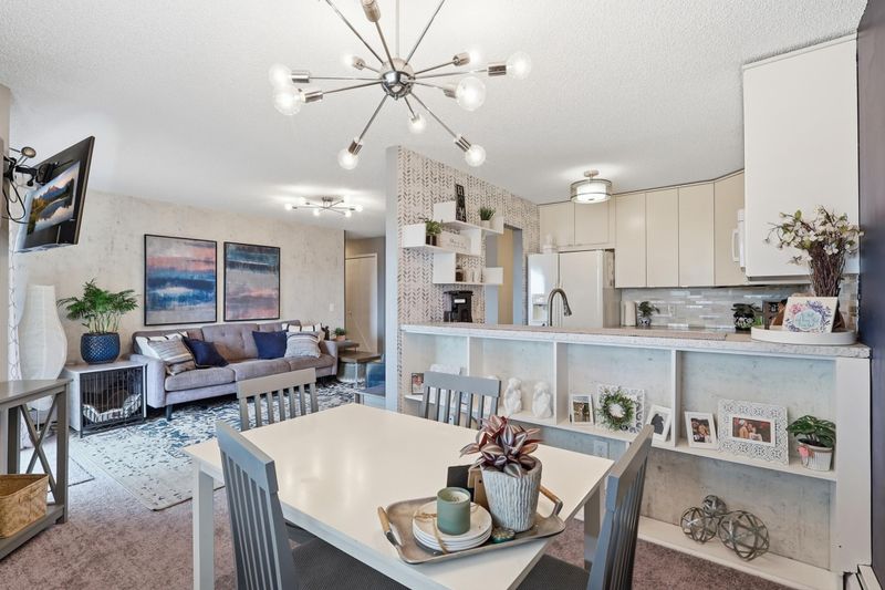 14851 Endicott Way #206, Apple Valley, MN 55124