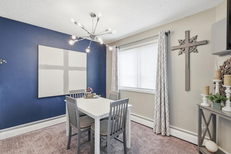 14851 Endicott Way #206, Apple Valley, MN 55124