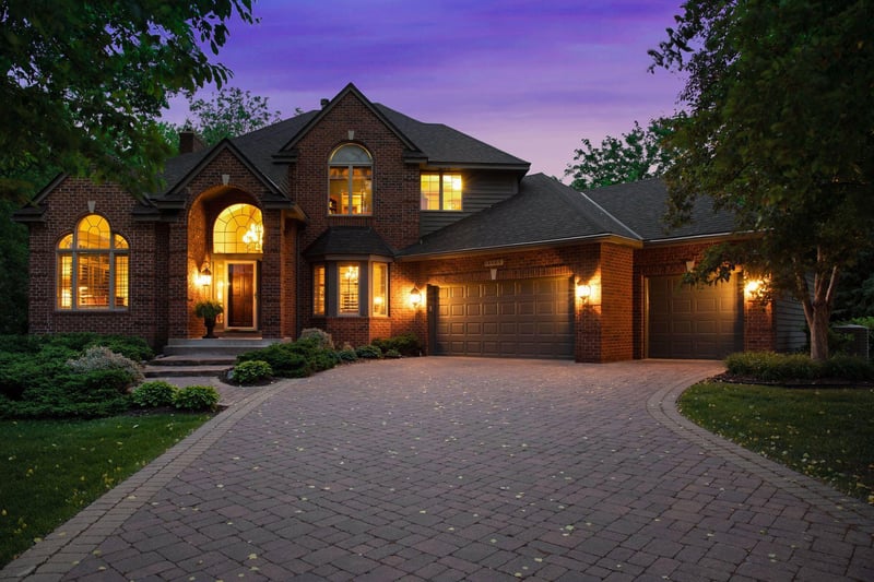 18105 35th Ave N, Plymouth, MN 55447
