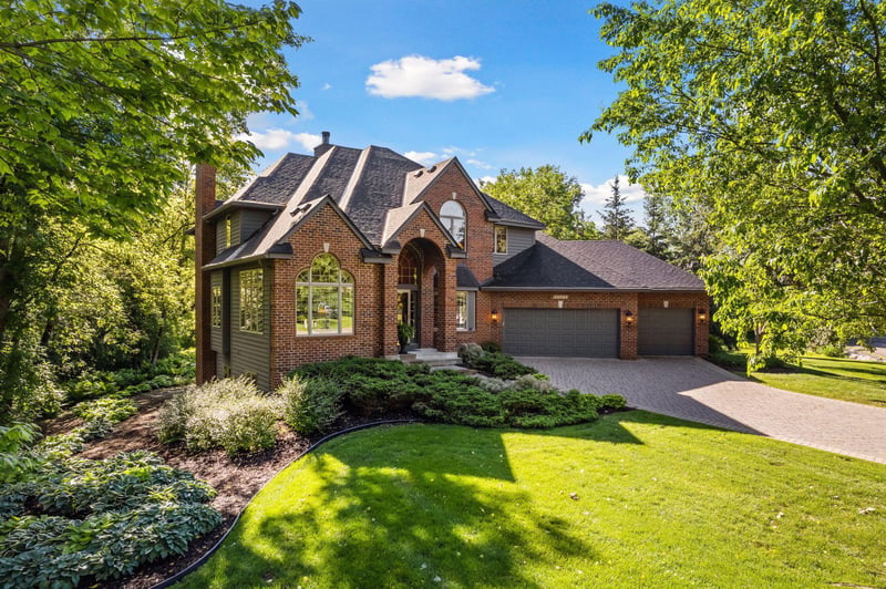 18105 35th Ave N, Plymouth, MN 55447