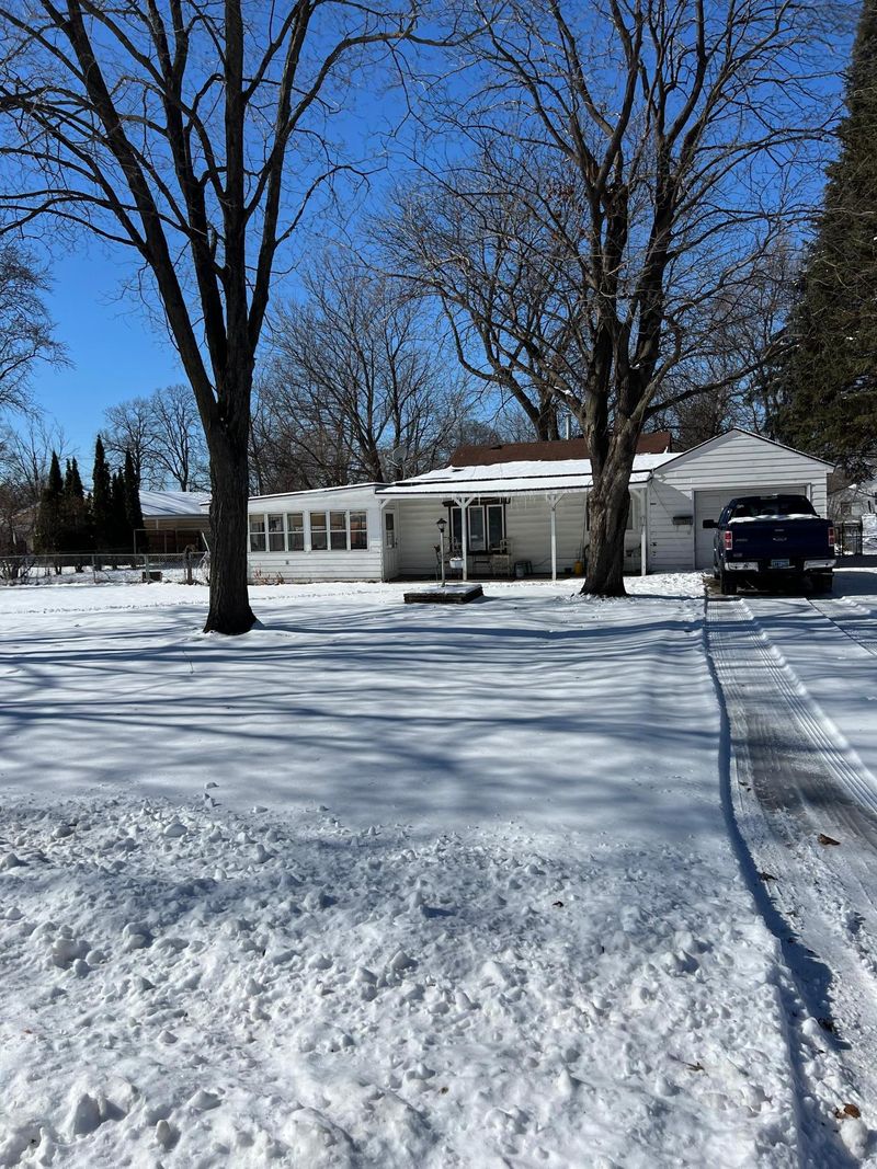 1215 Ashland Ave, Saint Paul Park, MN 55071