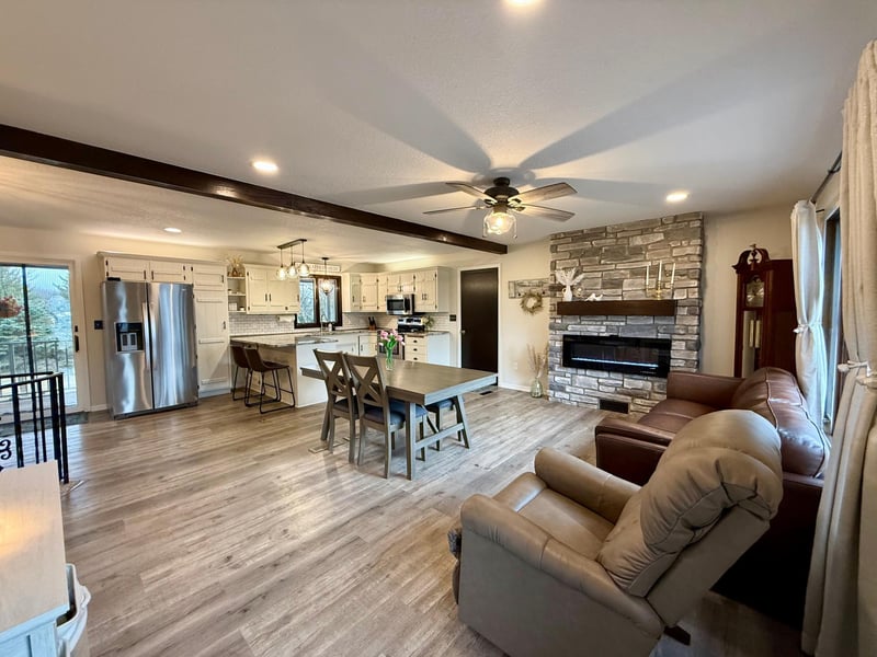 705 Timberline Dr SE, Oronoco, MN 55960