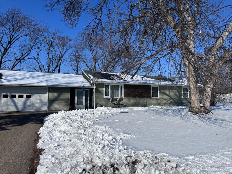 9130 Columbus Ave S, Bloomington, MN 55420