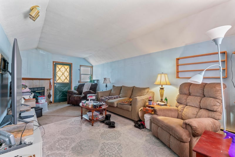 4130 7th Street W, Goodview, MN 55987