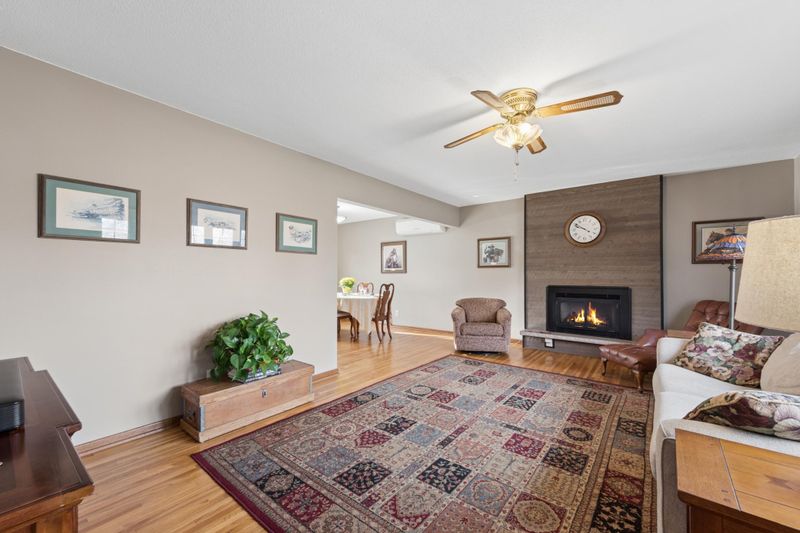11625 Ravoux Ave, Burnsville, MN 55337