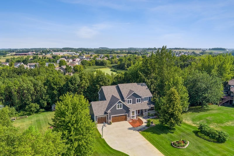 448 Singing Hills Dr SE, Lonsdale, MN 55046