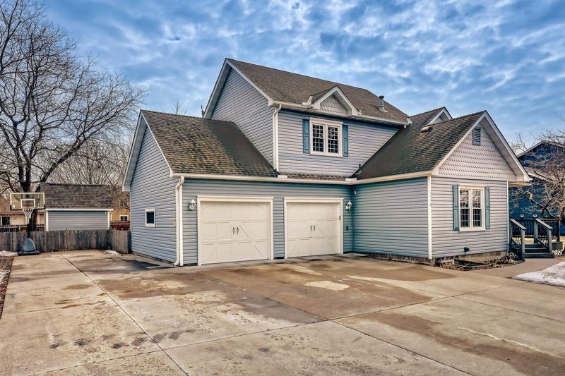 1116 138th Ave NW, Andover, MN 55304