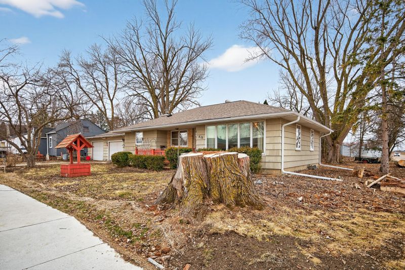 408 5th St NW, Montgomery, MN 56069